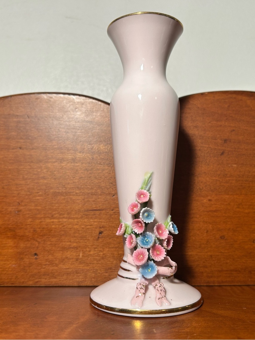 Vintage Pink Floral Lefton Bud Vase 6 7/16” tall x 2 9/16” wide
